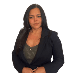 Cláudia Belém