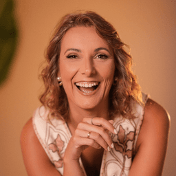 Tânia Sousa Pitaça