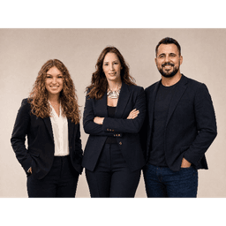 Carina Caetano · Real Estate