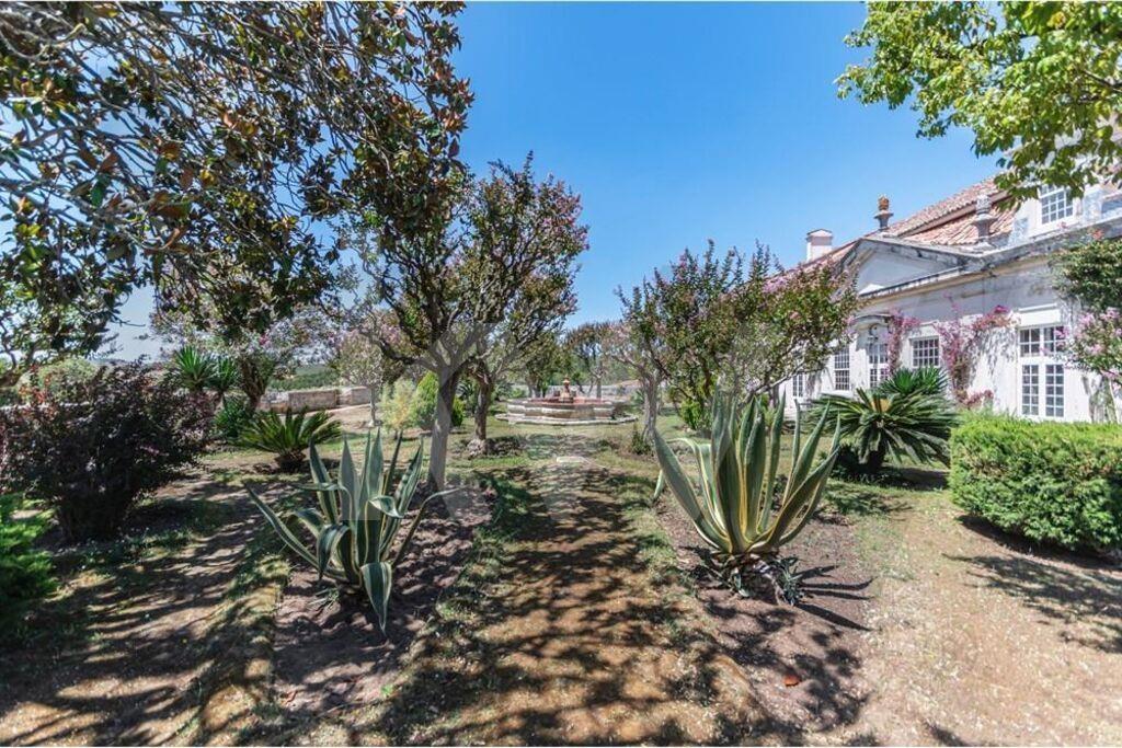 Torres Vedras, Maxial e Monte Redondo