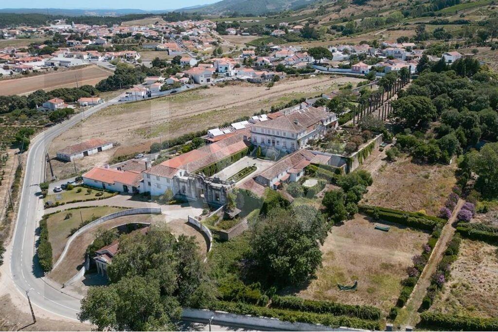 Torres Vedras, Maxial e Monte Redondo