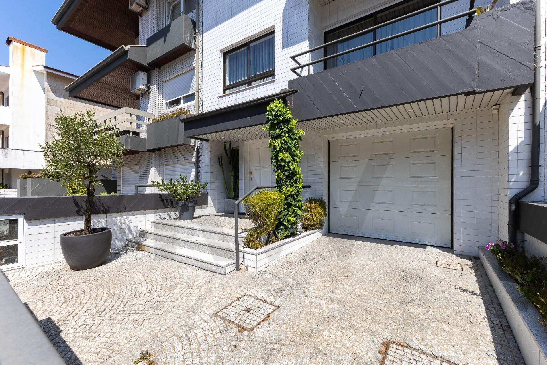 Enterprise Enterprise