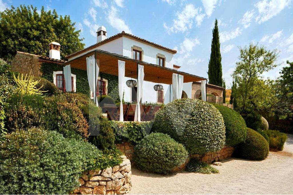 Enterprise Enterprise